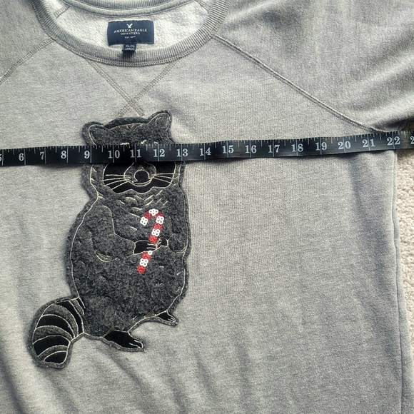 American Eagle Christmas Sweatshirt Soft and Comfy Size XL - Picture 5 of 8